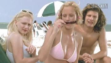 Erinn Bartlett in The In Crowd (2000) Bikini Bikini Breasts 177110