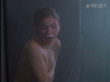 Jodi Lyn O'Keefe in Whatever It Takes (2000) Right Nipslip Bikini Right Nipslip 235447