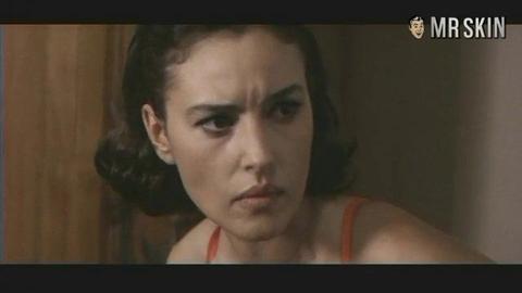Monica Bellucci Nude as Giulia. Breasts, Butt, Bush. 184898