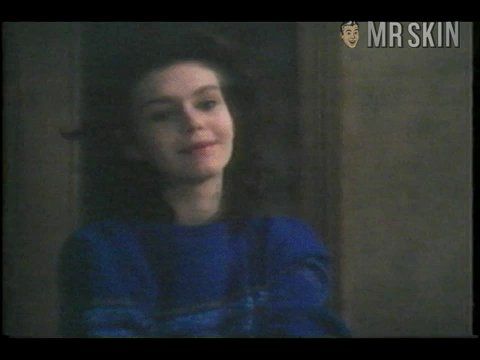 Fanny Bastien in Pinot simple flic (1984) Breasts Butt Breasts Butt 182335