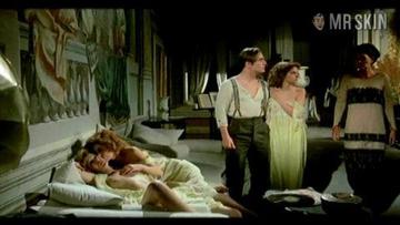 Dominique Darel in Blood for Dracula (1974) Breasts Lesbian Breasts Lesbian 198851