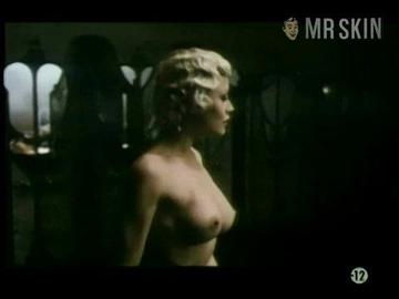 Eva Grimaldi in Jours tranquilles à Clichy (1990) Breasts Bush Breasts Bush 172887