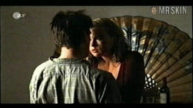 Veronica Ferres in Eine Ungehorsame Frau (1998) Breasts Butt Breasts Butt 183558