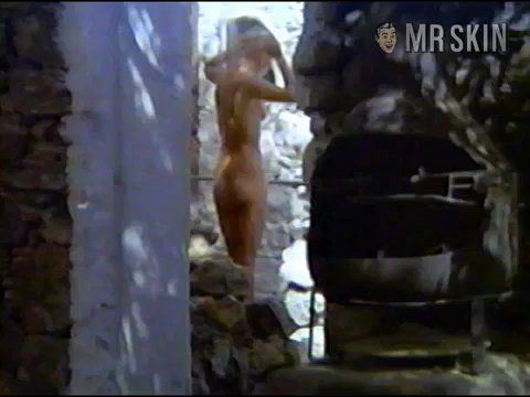 Mimsy Farmer Naked in Road to Salina. Breasts, Butt, bush. 180205