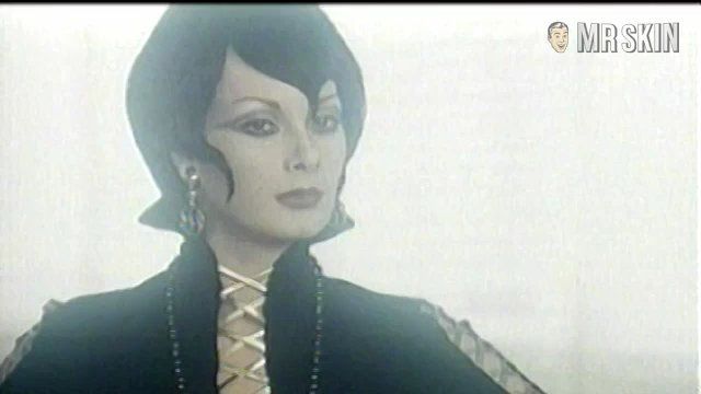 Edwige Fenech Nude as Francesca Marani. Breasts, Butt, bush, thong. 180332