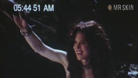 Nudes of Erica Geerson from Book of Shadows: Blair Witch 2. Breasts, Bush, Lesbian, Sexy, Underwear, butt, left breast. 190914