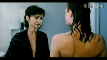 Julie Marboeuf in Temps de chien (1996) Breasts Breasts Underwear 201363