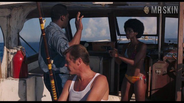 Hottest Gloria Hendry Scene in Live and Let Die. Bikini, sexy. 201590