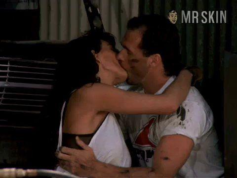 Julie Strain Nude as Maggie. Full Nudity, breasts, bush. 227660