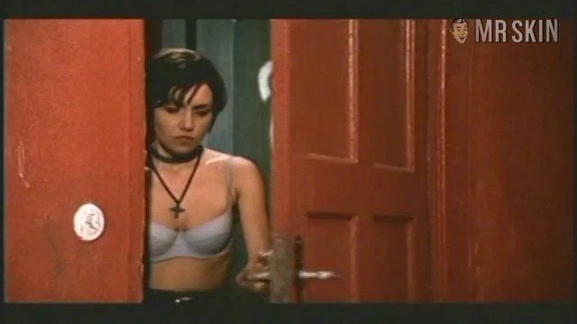 Sexiest Scenes of Julie from Curiosity & the Cat. Underwear, breasts, butt. 187367