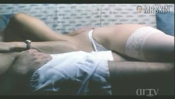 Sandra Ballesteros in El lado oscuro del corazón 2 (2001) Underwear Breasts Underwear 186181