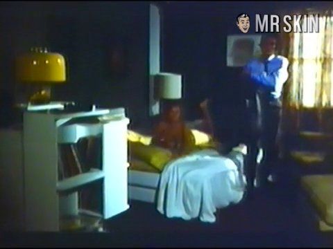 Stephanie Beacham Naked as Super Bitch. Breasts, bush, butt. 177453