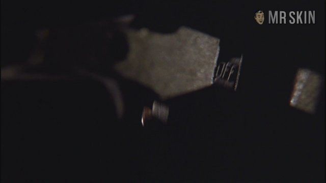 Sexiest Julia Louis-Dreyfus Scene in National Lampoon's Christmas Vacation. Underwear. 219619