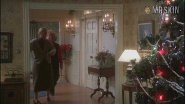 Julia Louis-Dreyfus in National Lampoon's Christmas Vacation (1989) Underwear Underwear 219619