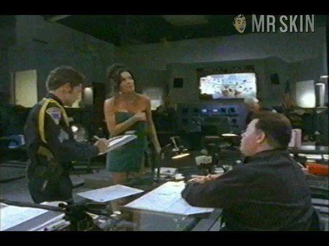 Julie Strain Naked as Annette. Breasts, Butt, Bush. 182103