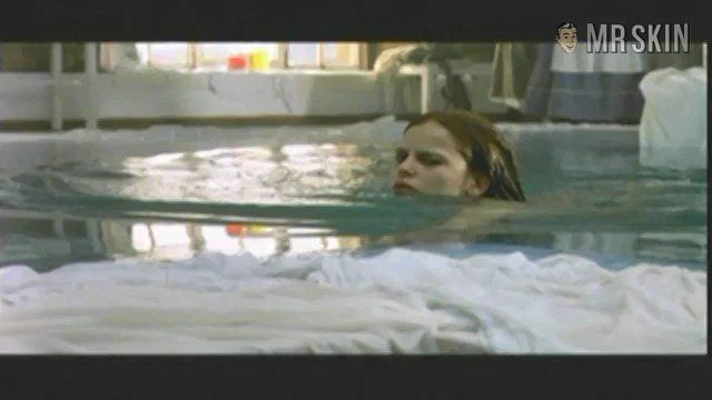Elena Anaya Nude in El invierno de las anjanas. Breasts, Butt, Bush. 174334