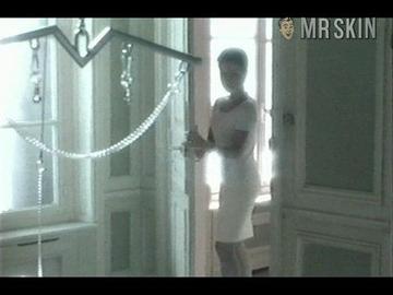 Carolyn Lowery in Vicious Circles (1997) Breasts Body Double Breasts 182184