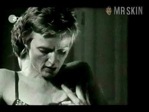Nina Petri Nude as Ulrike. Breasts, bush, butt. 194744