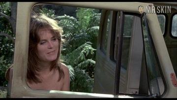 Heather Menzies in Sssssss (1973) Butt Butt Sexy 191420