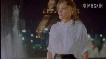 Grace De Capitani in Embrasse-moi vite! (1995) Sexy Breasts Sexy 195534