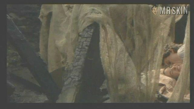 Nia Roberts Naked as Gaenor. Breasts. 186231
