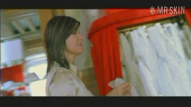 Sexiest Marianne Denicourt Scene in Quelqu'un de bien. Sexy. 184525