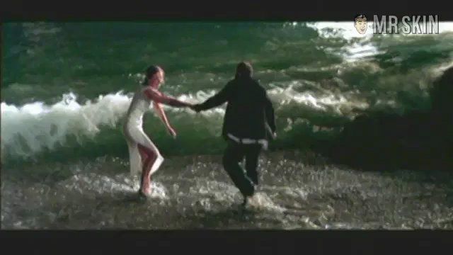 Hottest Natacha Lindinger Scene in Quelqu'un de bien. Sexy, butt. 184526