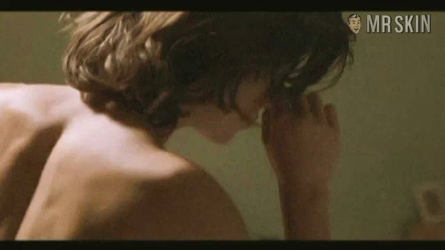 Caroline Ducey in La cage (2002) Breasts Breasts Sexy 199130