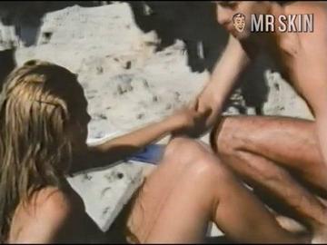 Andrea Albani in Al sur del edén (1981) Butt Breasts Bush 173285
