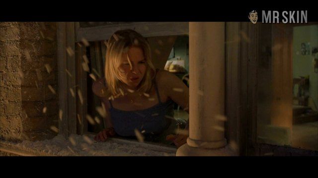 Sexiest Renée Zellweger Scene in Bridget Jones's Diary. Underwear, body double, bush. 193189