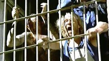 Jenny Elvers in Männerpension (1996) Bush Bush 180239