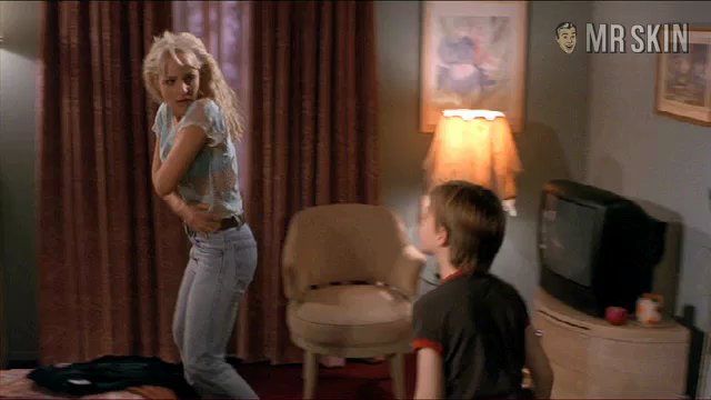 Sexiest Scenes of Arlene McKinney from Pay It Forward. Underwear, sexy. 220475
