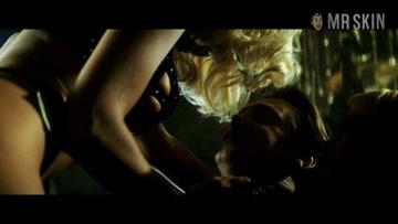 Layla Roberts in Armageddon (1998) Thong Sexy Thong 226547