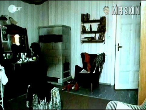 Sexiest Elke Sommer Scene in Einer von uns beiden. Underwear, breasts. 194209