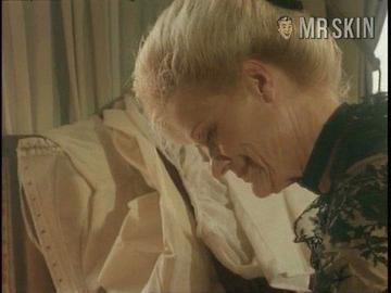 Cheryl Dempsey in Fanny Hill (1995) Breasts Butt Bush Breasts Bush 208381