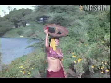 Zeenat Aman in Satyam, Shivam, Sundaram (1978) Sexy Sexy 179172