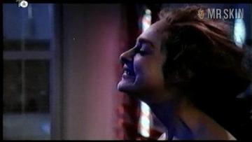 Daniela Amavia in Affären (1994) Breasts Lesbian Breasts Lesbian 184740