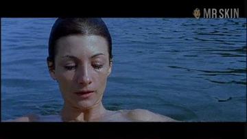 Najwa Nimri in Lovers of the Arctic Circle (1998) Breasts Breasts 175434