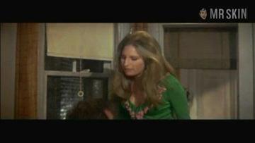 Barbra Streisand in The Owl and the Pussycat (1970) Underwear Breasts Sexy 188930