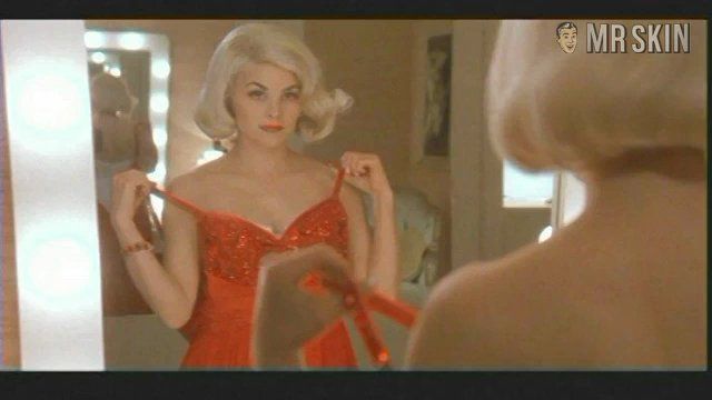 Sexiest Sherilyn Fenn Scene in Ruby. Sexy, bikini. 185737