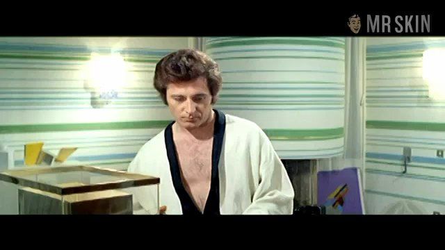 Lulu Palm from The Red Queen Kills 7 Times Naked. Breasts, Butt. 199487
