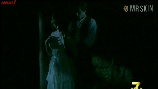 Gloria Brini in Malombra (1984) Full Nudity Breasts Bush 227770