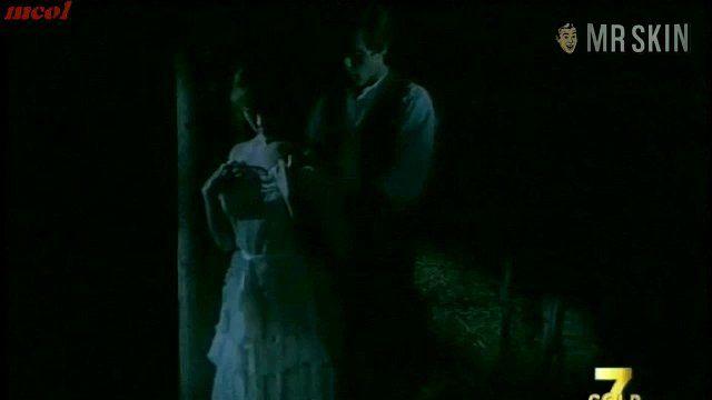 Gloria Brini in Malombra (1984) Full Nudity Breasts Bush 227770