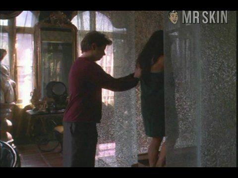 Carlton Elizabeth in Seduced: Pretty When You Cry (2001) Breasts Butt Breasts Butt 183708