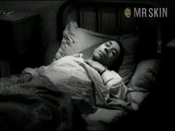 Françoise Arnoul in Le fruit défendu (1952) Sexy Breasts Sexy 178683