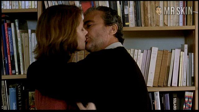 Charlotte Rampling in Under the Sand (2000) Breasts Breasts Sexy 225163