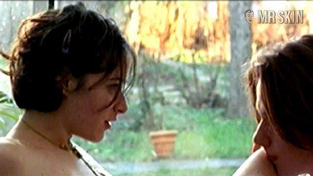 Julie Durand in Du poil sous les roses (2000) Butt Bush Butt 178262