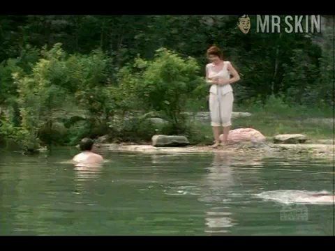 Wendel Meldrum in Beautiful Dreamers (1990) Breasts Bush Breasts Bush 182247