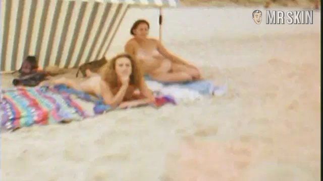 Jennifer Ross Nude in Maslin Beach. Breasts, Butt, Bush. 184720