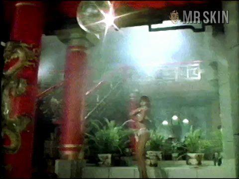 Sonia Infante in La casa que arde de noche (1985) Breasts Thong Breasts Butt 190282